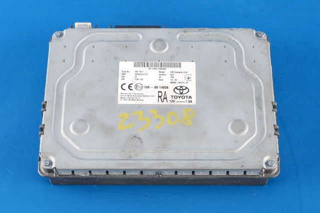 Bilstereo diverse til Toyota RAV4 2019-->> (Type V)  (TOYOTA|86840-K0010-B|)