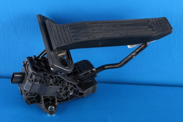 Pedal gass til Toyota RAV4, 2019-->> (Type V) (TOYOTA|78110-33140)