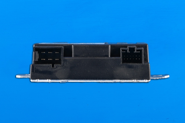 Styreenhet drivstoffpumpe til Mercedes Vito 2014-->> (W447) (W447) (MERCEDES|A 000 900 82 06|)