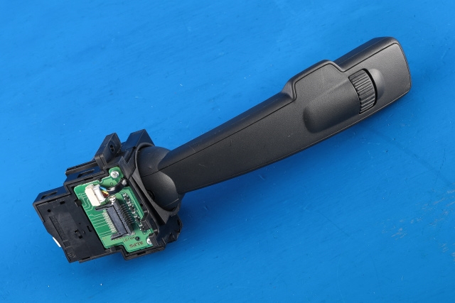Bryter blink til Volvo XC60 2014-2017 (Type I, Fase 2) (VOLVO|31456045|)