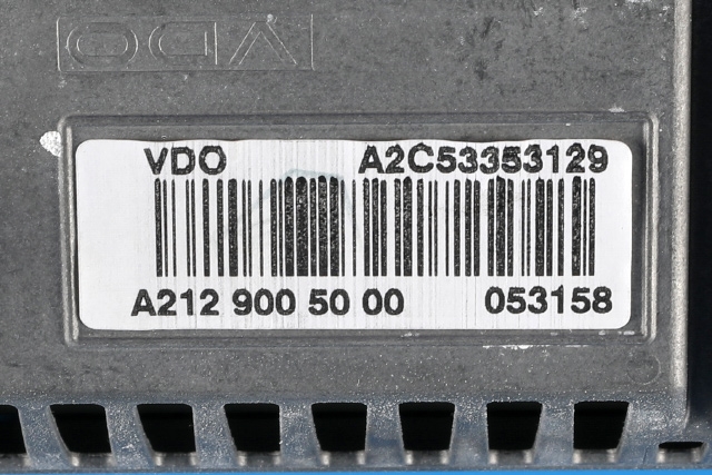 Bilstereo navigasjon skjerm til Mercedes E-Klasse 2009-2013 (Fase 1) (W212) (W212) (MERCEDES|A 212 900 50 00|)