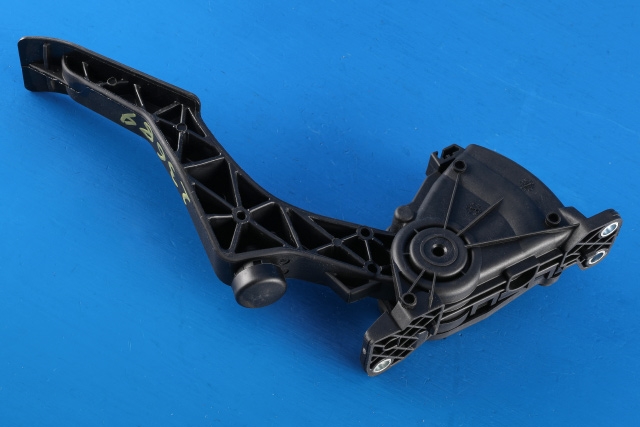 Pedal gass til VW Transporter / Caravelle 2019-->> (T6.1) (T6.1) (HELLA|6PV 008 496-42|7E1 723 503 C|)