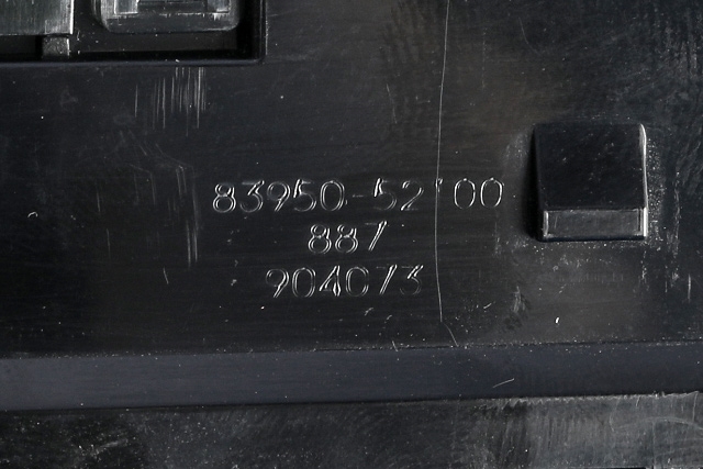 Instrument klokke til Toyota Urban Cruiser 2009-2014