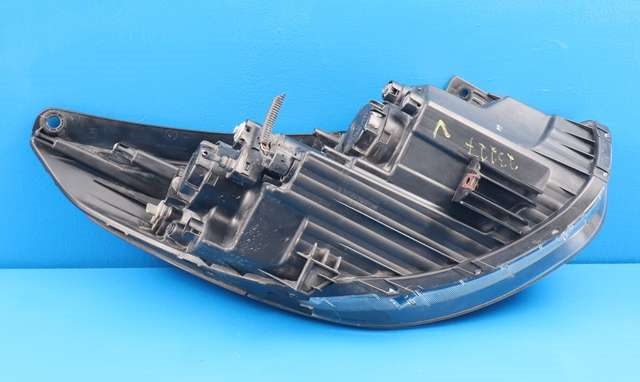 Frontlykt venstre halogen til Hyundai Ix35 2010-2015  