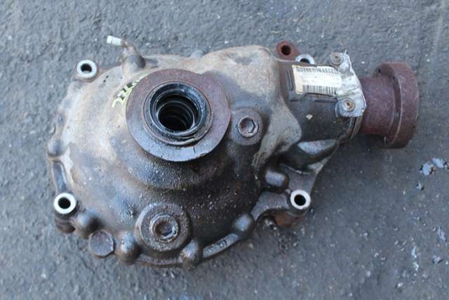 Kardang klokke foran til Land Rover Range Rover 2002-2012 (Type III) (LAND ROVER|7H42-3047-CA|)