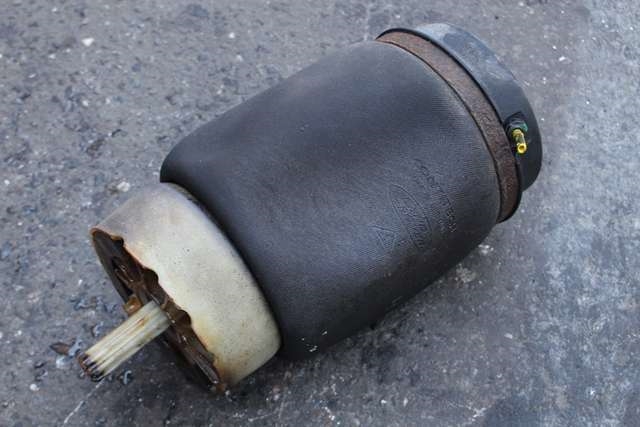 Fjær bak nivå luftpute/belg til Land Rover Range Rover, 2002-2012 (Type III)  