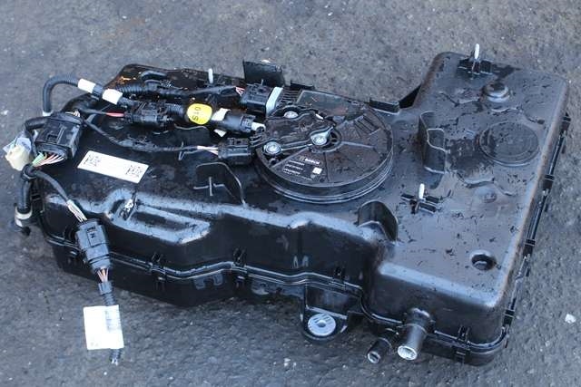 AdBlue tank til VW Transporter / Caravelle 2019-->> (T6.1) (T6.1) (VAG|7E0 131 877 J|)
