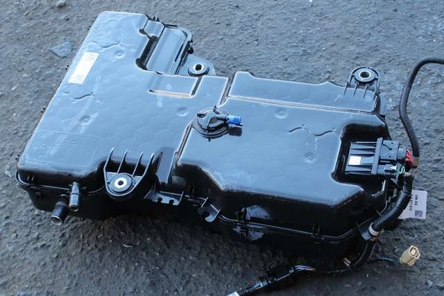 AdBlue tank til VW Transporter / Caravelle 2019-->> (T6.1) (T6.1) (VAG|7E0 131 877 J|)