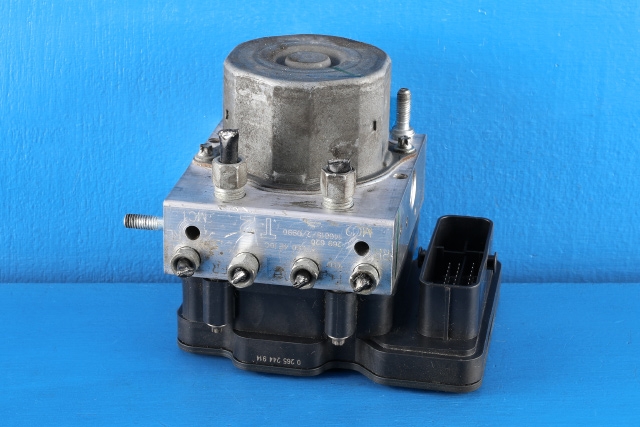 ABS sentral til Nissan Qashqai, 2014-2021 (Type II) (NISSAN|47660-4EJ0C)
