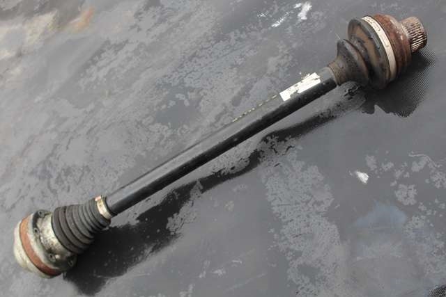 Drivaksel høyre bak, bensin/automat til Audi A5 2007-2016 (Type I) (VAG|8K0 501 203 J|)
