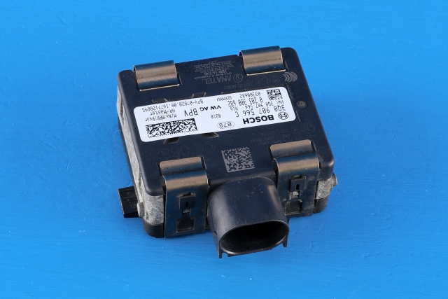 Sensor radar til VW Passat, 2015-2019 (Fase 1) (B8) (B8) (BOSCH|0 203 300 682)