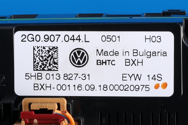 Varmeapparat betjening til VW Polo 2017-2021 (Type VI, Fase 1) (HELLA|5HB 013 827-31|2G0 907 044 L|)