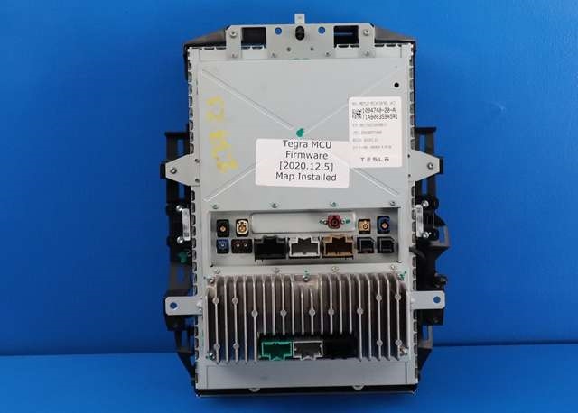 Multimedia display (MCU - Media Controller Unit) til Tesla Model S 2013-2016 (Fase 1) (TESLA|1004740-20-A|)