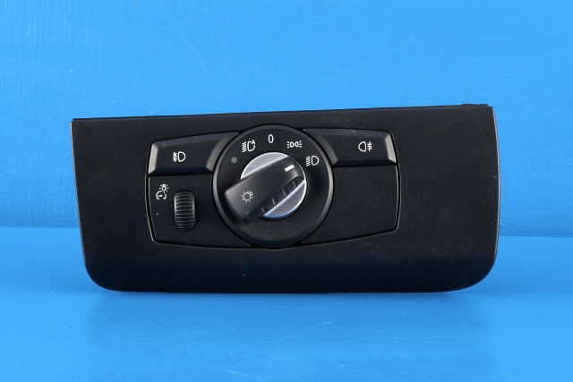 Bryter lys til BMW X6, 2008-2014 (E71/E72) (E71/E72) (BMW|9 134 726)