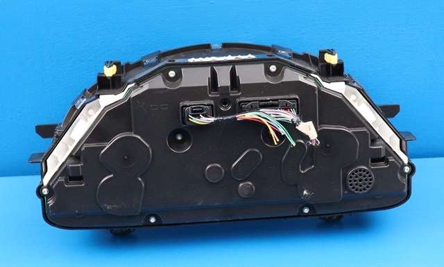 Instrumentpanel til Toyota Auris 2013-2015 (Type II, Fase 1) (TOYOTA|83800-0ZW30|)