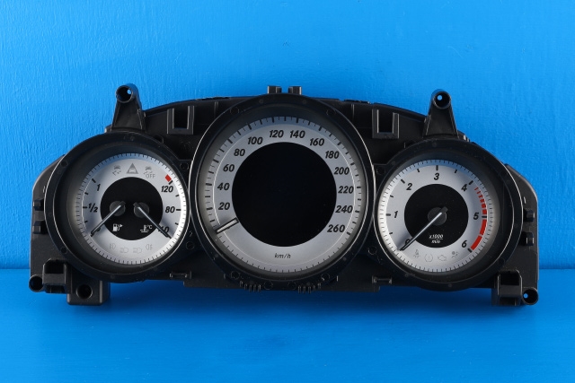 Instrumentpanel til Mercedes C-Klasse, 2011-2014 (Fase 2) (W204) (W204) (MERCEDES|A 204 900 41 08)