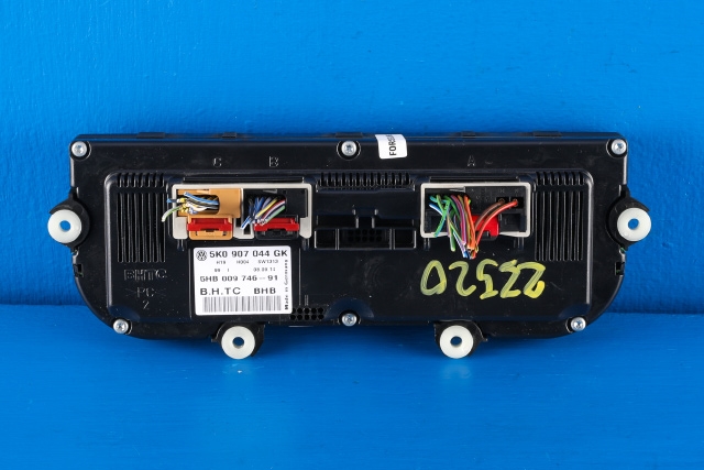 Varmeapparat betjening til VW Tiguan 2011-2016 (Type I, Fase 2)  (HELLA|5HB 009 746-91|5K0 907 044 GK|)