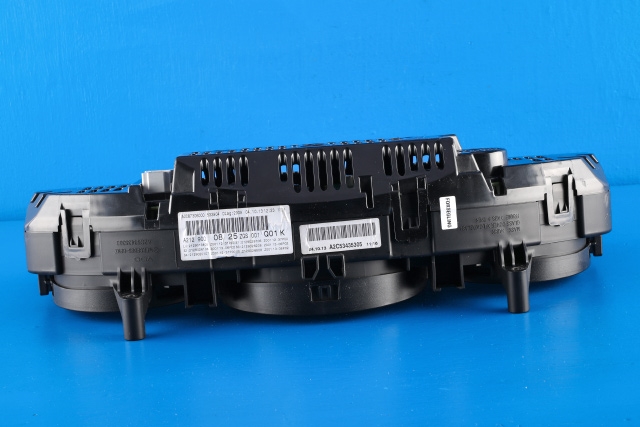 Instrumentpanel til Mercedes E-Klasse 2013-2016 (Fase 2) (W212) (W212) (VDO|A2C87306000|A 212 900 08 25|)