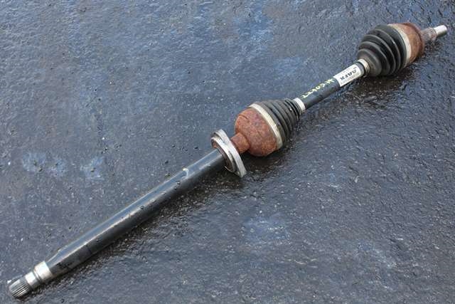 Drivaksel høyre foran, diesel/manuell til Opel Astra J 2010-2015  (GM|13 335 143|)