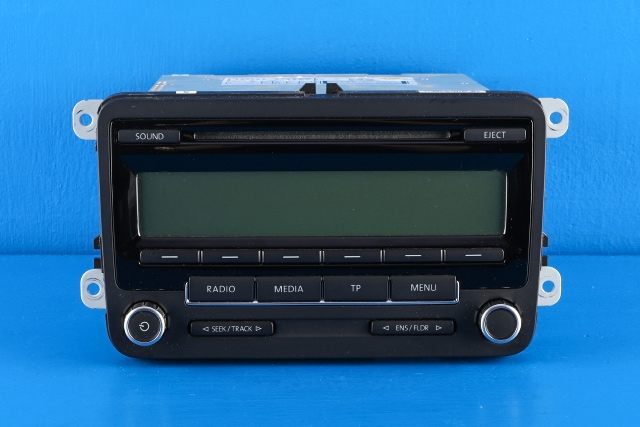 Bilstereo, med DAB til VW Golf VI 2008-2012 (BOSCH|7 647 204 360|1K0 035 186 AB|)