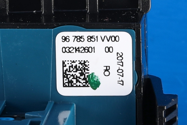 Bryter elektrisk håndbrekk/parkbrems til Peugeot 308 2013-2021 (Type II)  (PEUGEOT|96 785851 VV-00|)