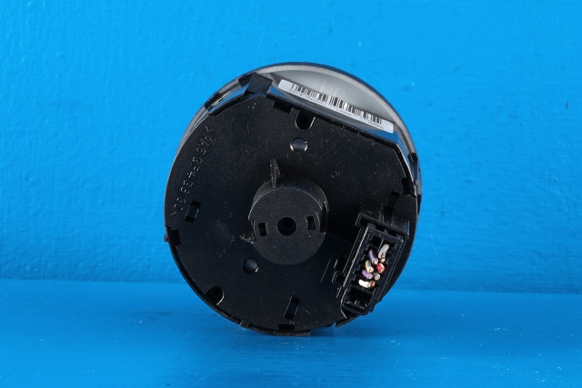 Bryter lys til VW Golf VI 2008-2012 (VAG|1K0 941 431 BK|)