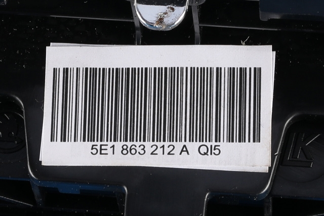 Dashbord diverse til Škoda Octavia 2013-2016 (Type III, Fase 1)  (VAG|5E1 863 212 A|)