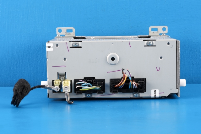 Bilstereo til Ford Focus 2014-2018 (Type III, Fase 2)  (FORD|F1BT-18C815-LG|)