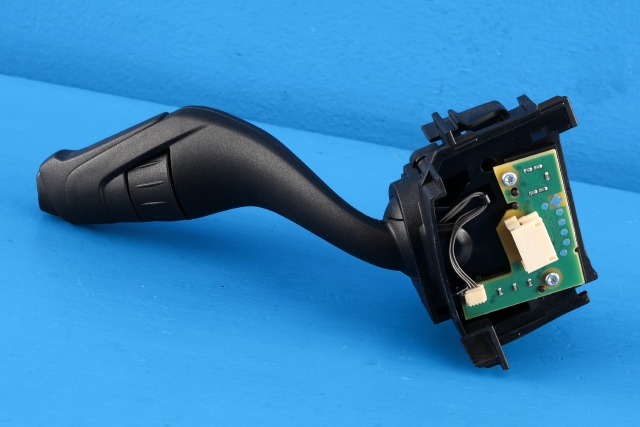 Bryter visker til Ford Focus 2014-2018 (Type III, Fase 2)  (FORD|F1FT-17A553-BA|)