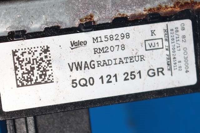 Radiator (automat gir) til VW Golf VII 2017-2020 (Fase 2)  (VAG|5Q0 121 251 GR|)