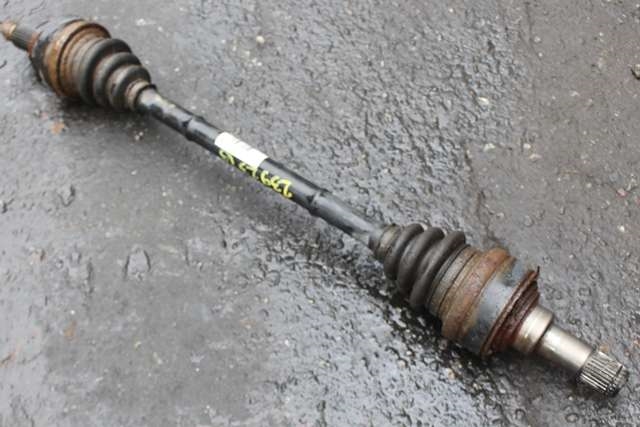 Drivaksel venstre bak, diesel/automat til BMW 1-Serie 2011-2015 (Fase 1) (F20/F21) (F20/F21) (BMW|7 597 681|)