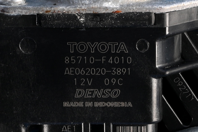 Ruteheis høyre foran til Toyota C-HR 2016-->> (DENSO|062020-3891|85710-F4010|)