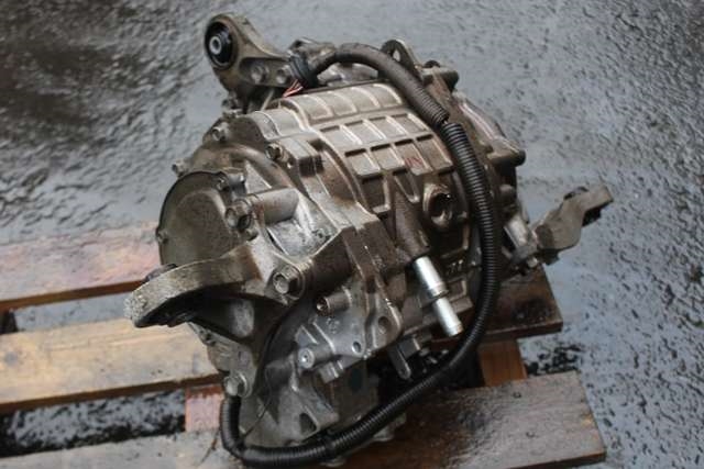 Motor hybrid bakaksel til Mitsubishi Outlander 2015-->> (Type III, Fase 2)  (MITSUBISHI|F1E1A|)
