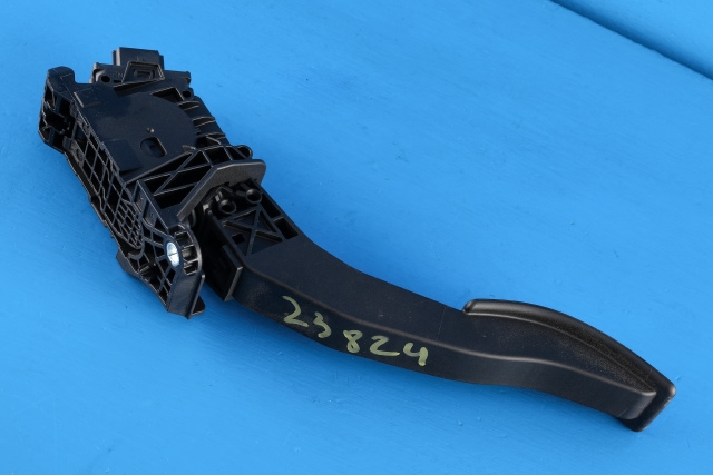 Pedal gass til Polestar 2 2020-->>  (HELLA|6PV 312 409-00|32264188|)