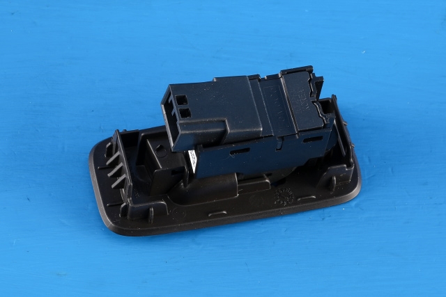 Bryter ruteheis til Volvo V40 2012-2019 (VOLVO|31394840|)