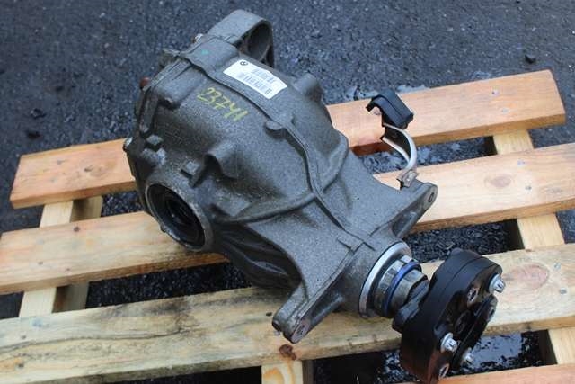 Kardang klokke bak til BMW 5-Serie, 2010-2017 (F10/F11) (F10/F11) (BMW|7 584 450)