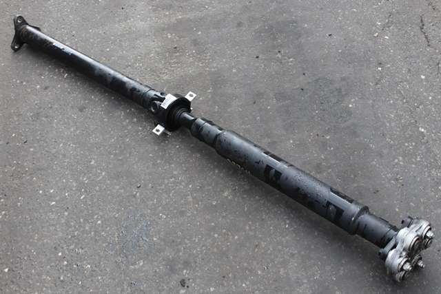 Mellomaksel til BMW 5-Serie, 2010-2017 (F10/F11) (F10/F11) (BMW|7 639 214)