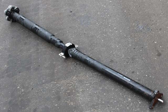Mellomaksel til BMW 5-Serie 2010-2017 (F10/F11) (F10/F11) (BMW|7 639 214|)