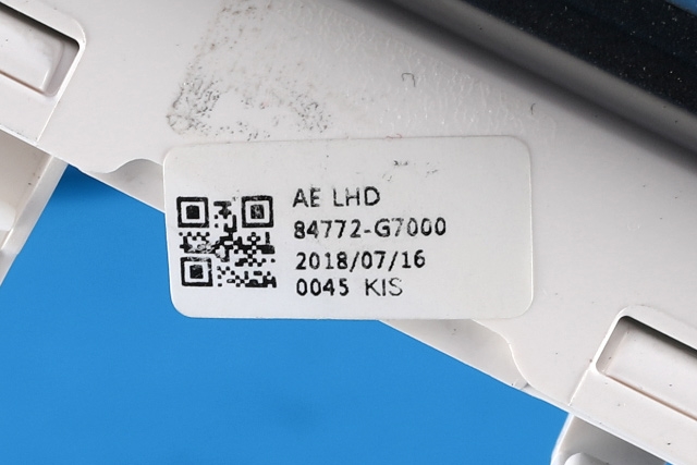 Dashbord diverse til Hyundai Ioniq Electric 2016-2019 (Fase 1)  (HYUNDAI|84772-G7000|)