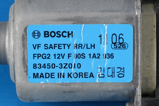 Ruteheis, kun motor, venstre bak til Hyundai i40 2012-2017 (HYUNDAI|83450-3Z010|)