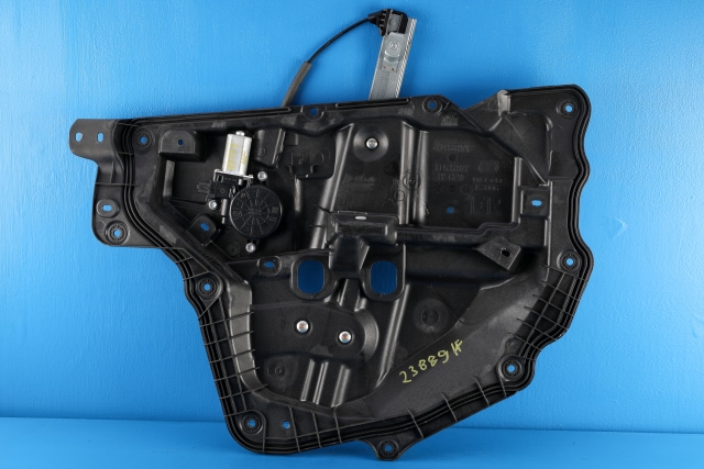 Ruteheis høyre foran til Mazda CX-5, 2012-2017 (Type I)  (MAZDA|D651-58-58X)