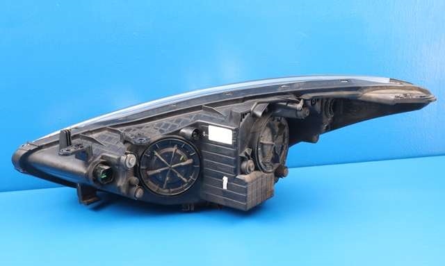 Frontlykt høyre halogen til Hyundai i30 2012-2017 (Type II)  