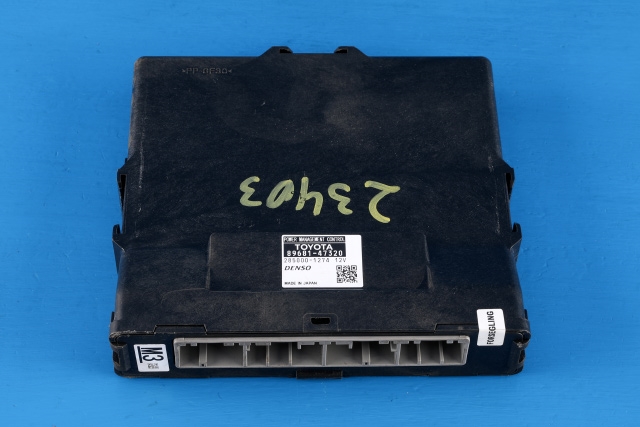 Styreenhet diverse til Toyota Prius, 2009-2016 (Type III) (COMBI) (COMBI) (TOYOTA|89681-47320)