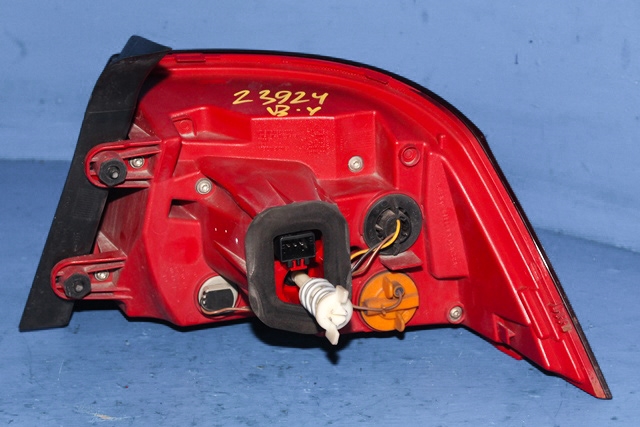 Baklykt venstre ytre til VW Passat 2011-2015 (B7) (B7) (VAG|3AE 945 207 B|)
