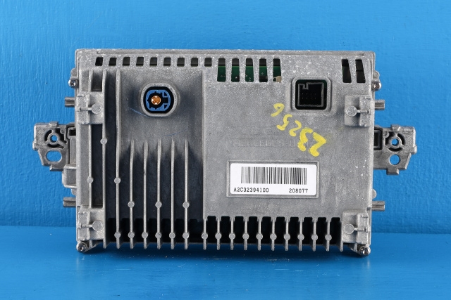 Bilstereo navigasjon skjerm til Mercedes E-Klasse 2009-2013 (Fase 1) (W212) (W212) (MERCEDES|A 212 900 44 07|)