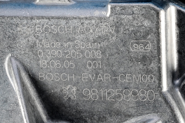 Viskermotor bakrute til Peugeot 5008 2017-->> (Type II) (BOSCH|0 390 205 008|98 112599 80|)