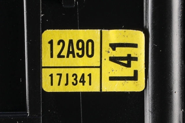 Bryter visker til Toyota RAV4 2016-2019 (Type IV, Fase 2)  (TOYOTA|17J341-12A90|)