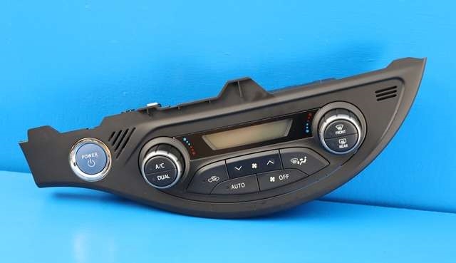 Varmeapparat betjening til Toyota Yaris, 2014-2020 (Type III, Fase 2) (TOYOTA|55900-0D800)