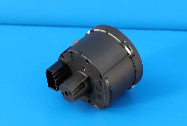 Bryter lys til VW Transporter / Caravelle 2019-->> (T6.1) (T6.1) (VAG|5G0 941 431 AQ|)