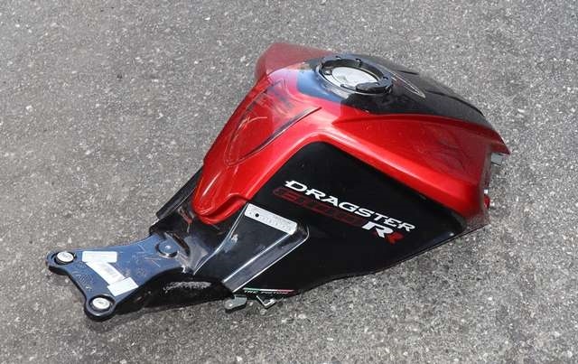 MC, Bensintank til MC MV Agusta Dragster, 2014-->>  